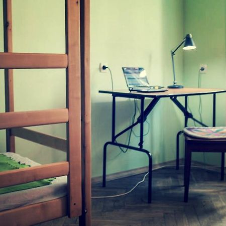 Magic Bus Hostel Lviv Eksteriør bilde
