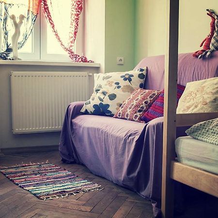 Magic Bus Hostel Lviv Eksteriør bilde